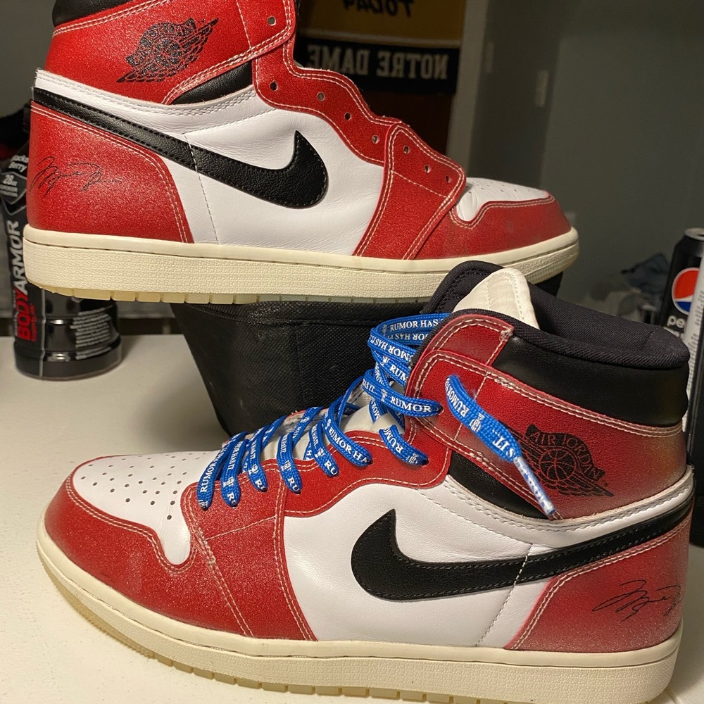 Jordan 1 Trophy Room